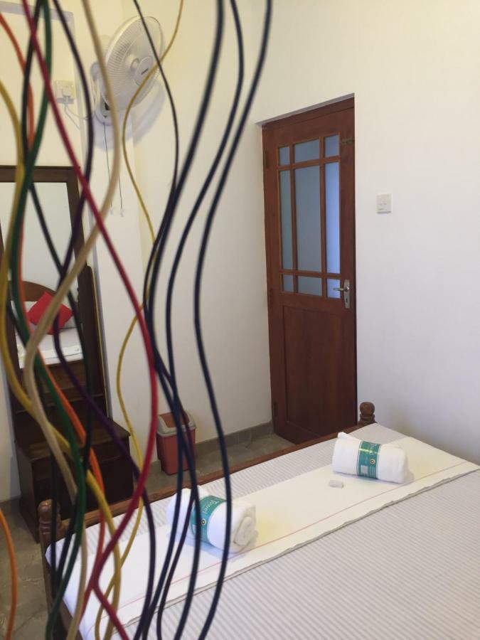 Ivana Homestay แคนดี้ ภายนอก รูปภาพ